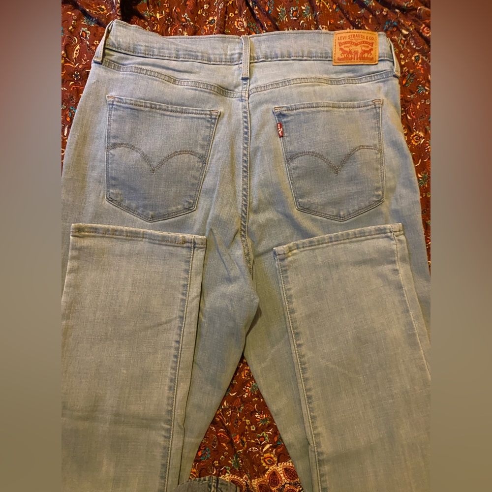 Levi’s High Rise Straight Jeans - Picture 2 of 4